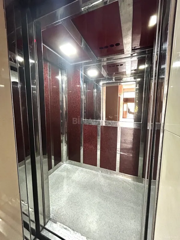 Satılır 3 otaqlı mənzil 85 m²