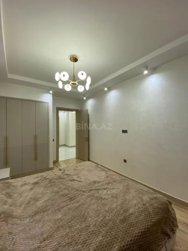 Kirayə verilir 3 otaqlı mənzil 148 m²