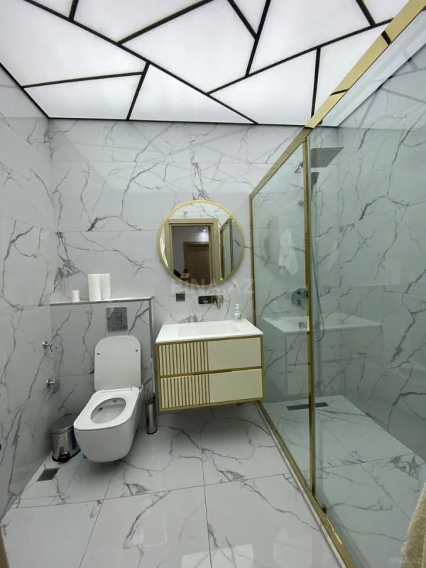 Kirayə verilir 3 otaqlı mənzil 148 m²