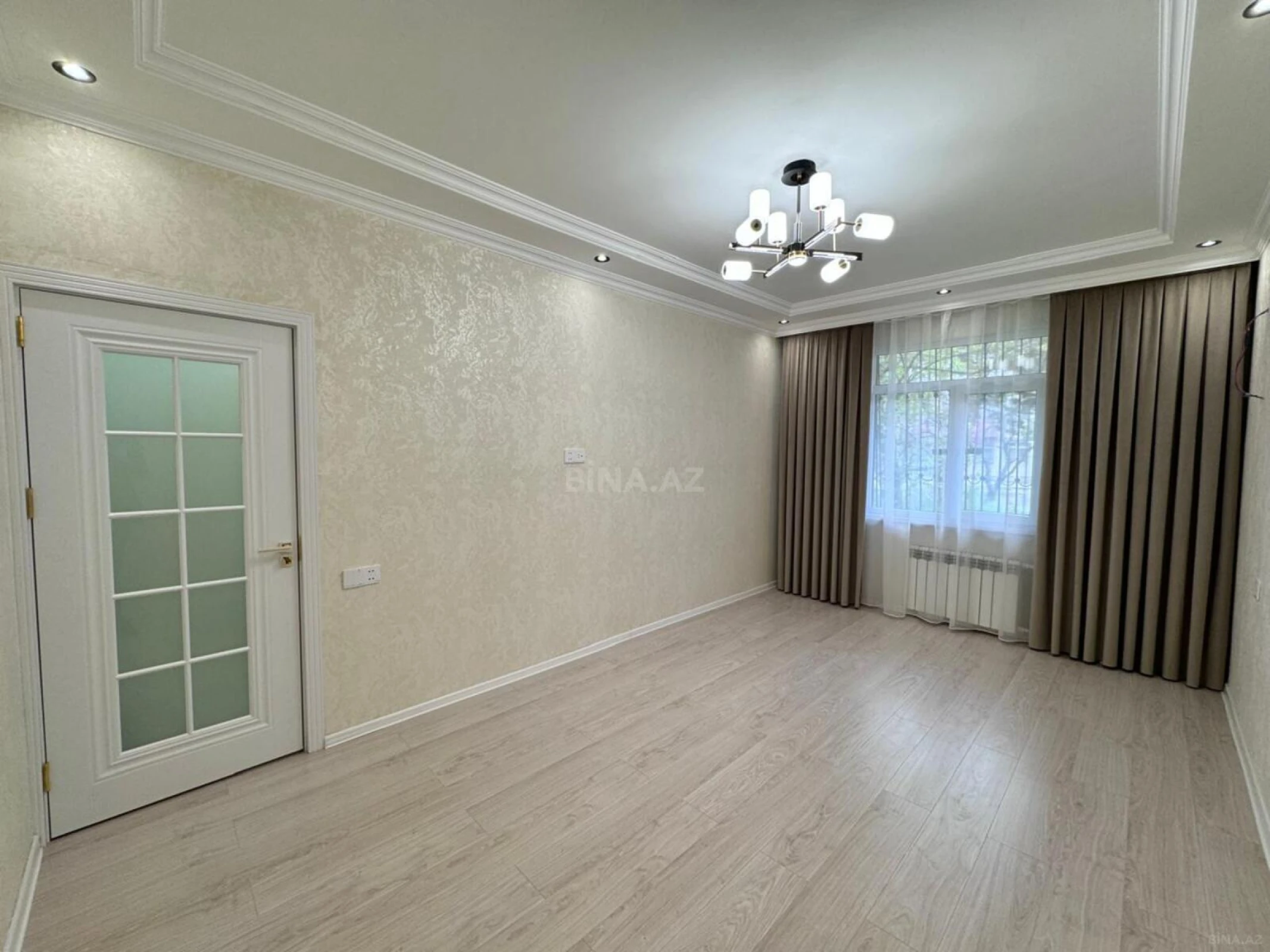 Satılır 2 otaqlı mənzil 53 m²