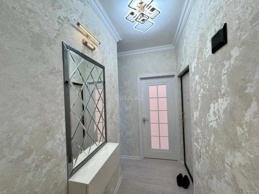 Satılır 2 otaqlı mənzil 53 m²