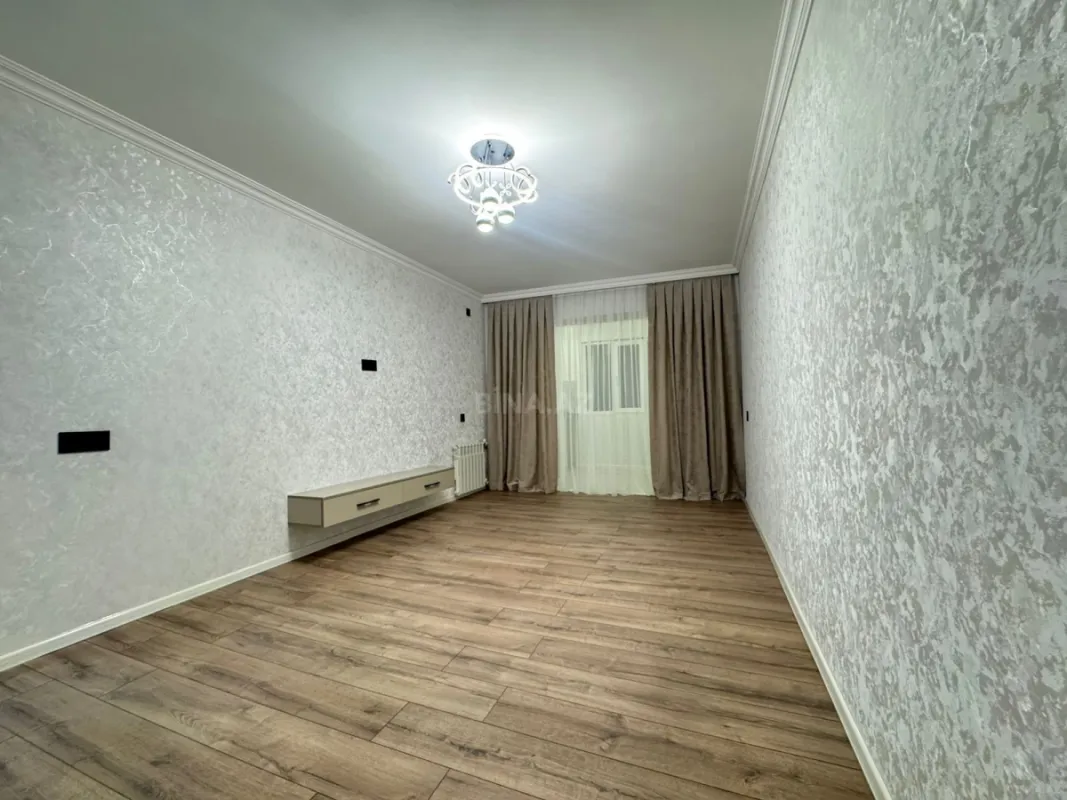 Satılır 2 otaqlı mənzil 30 m²