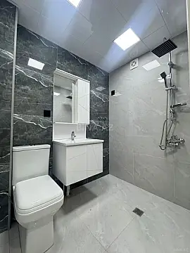 Satılır 2 otaqlı mənzil 30 m²