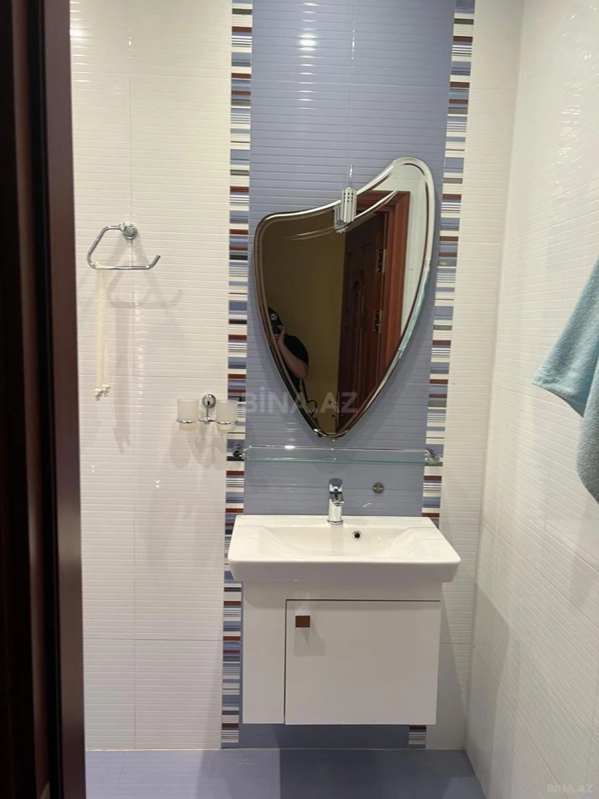 Kirayə verilir 2 otaqlı mənzil 110 m²