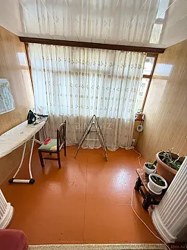 Satılır 4 otaqlı mənzil 90 m²