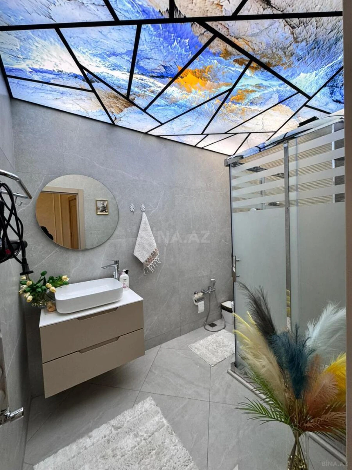 Satılır 2 otaqlı mənzil 89 m²