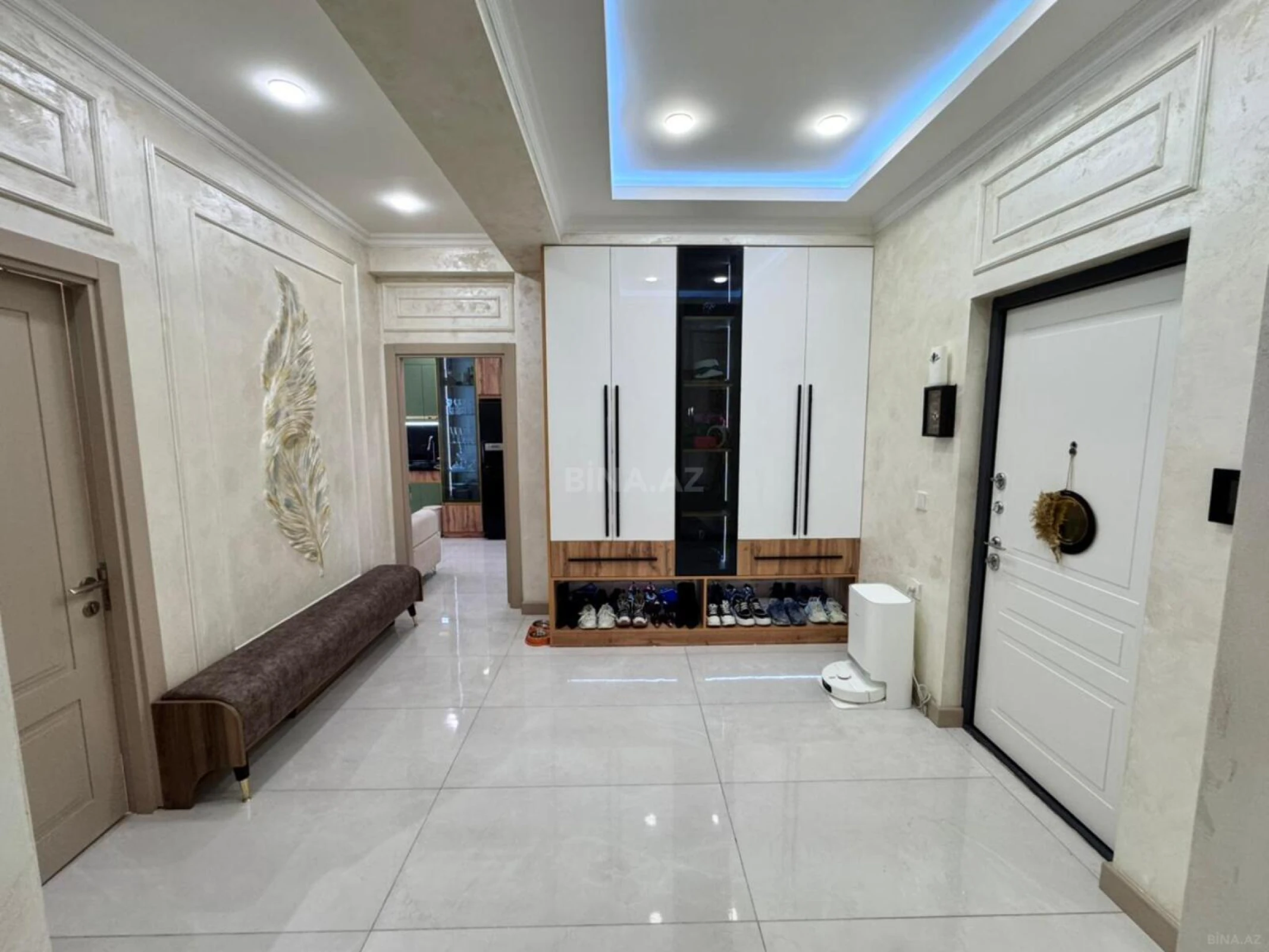 Satılır 2 otaqlı mənzil 89 m²