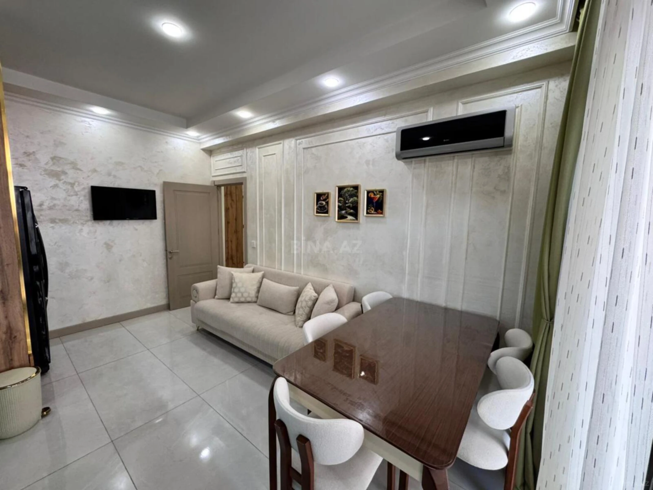 Satılır 2 otaqlı mənzil 89 m²