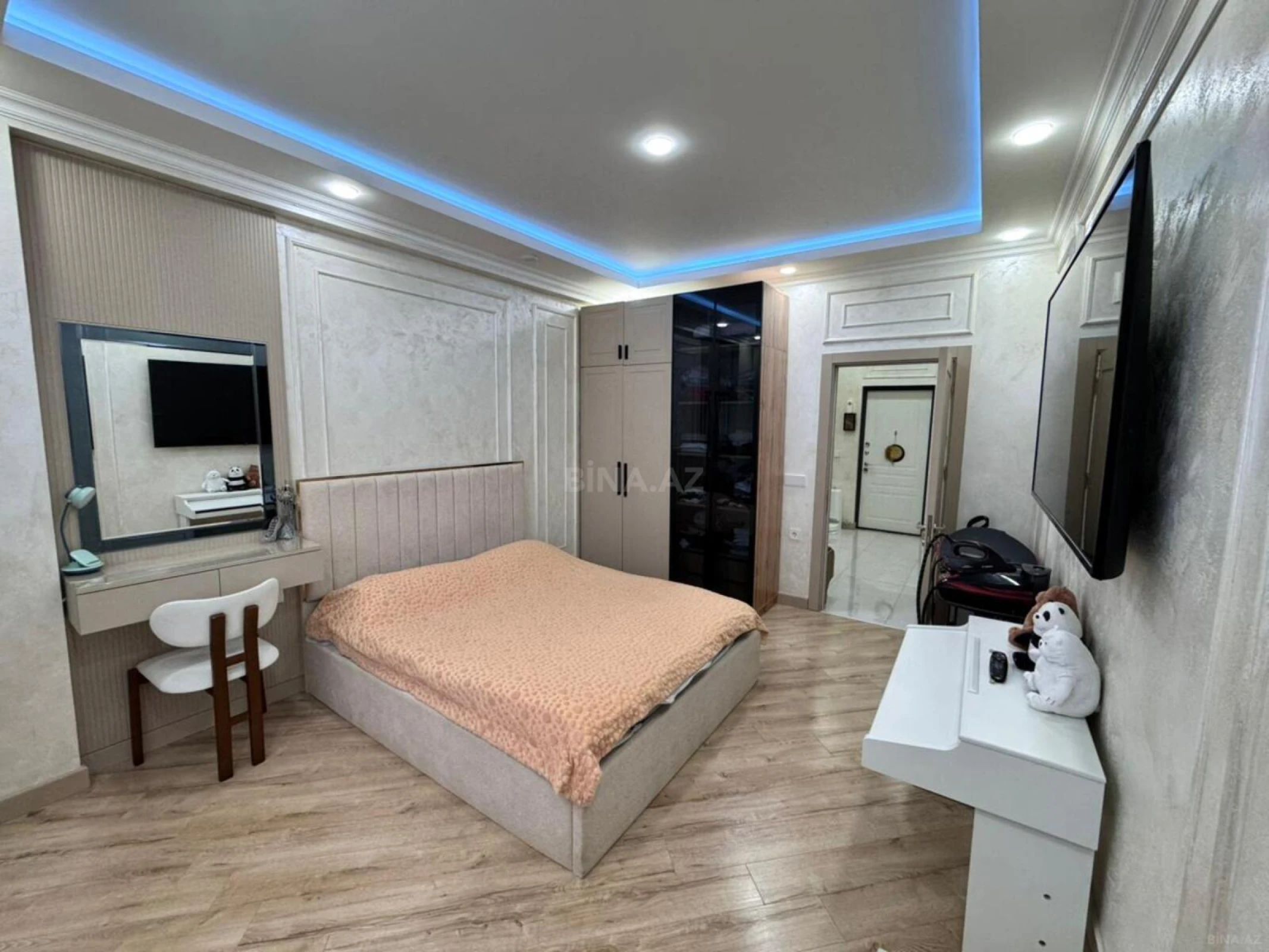 Satılır 2 otaqlı mənzil 89 m²