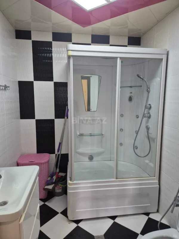 Kirayə verilir 3 otaqlı mənzil 120 m²