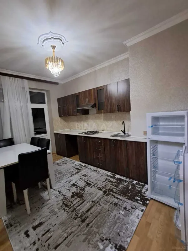 Kirayə verilir 3 otaqlı mənzil 100 m²