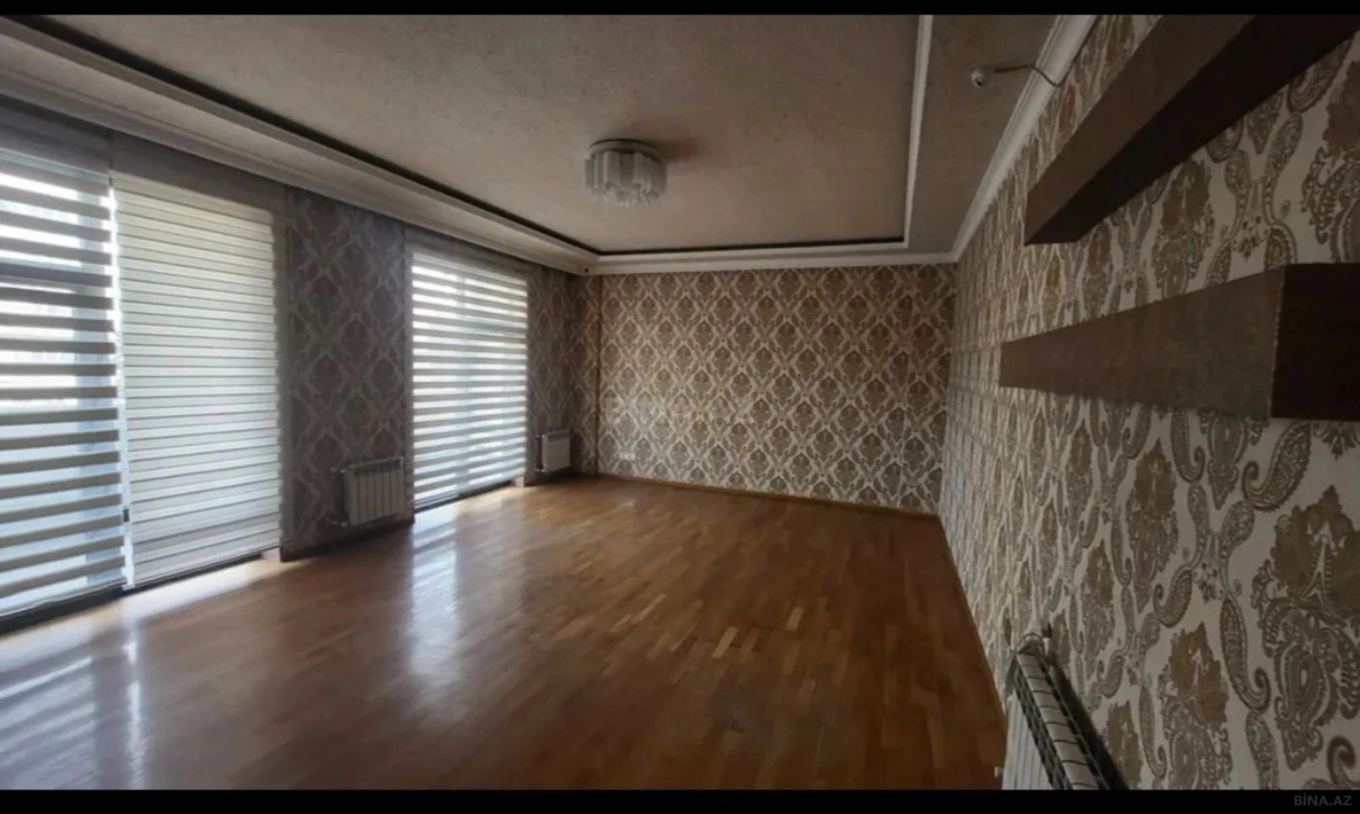 Kirayə verilir 3 otaqlı ofis 157 m²