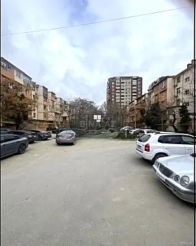 Satılır 2 otaqlı mənzil 50 m²