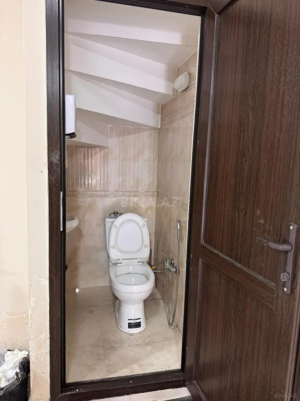 Kirayə verilir obyekt 105 m²