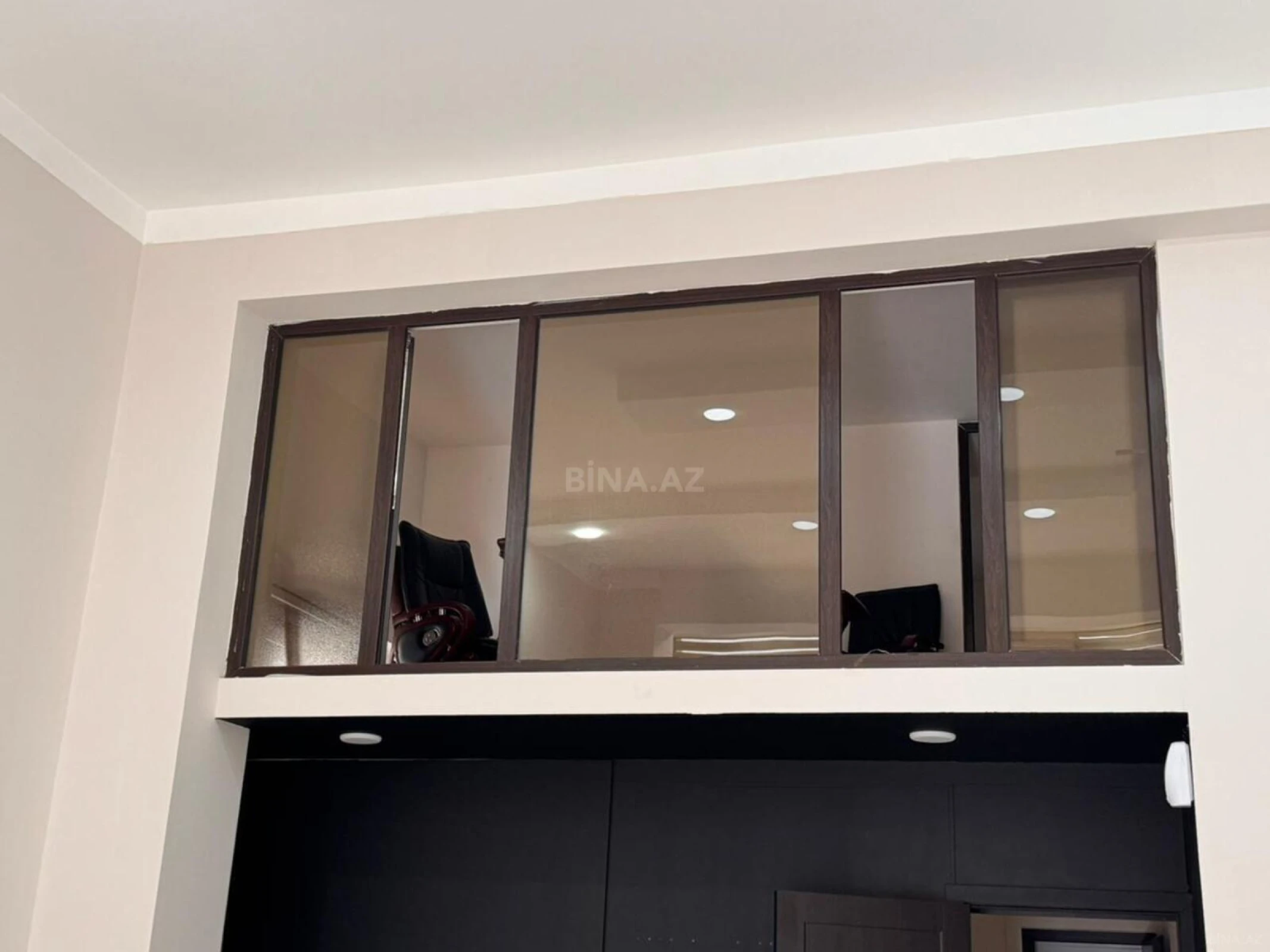 Kirayə verilir obyekt 105 m²