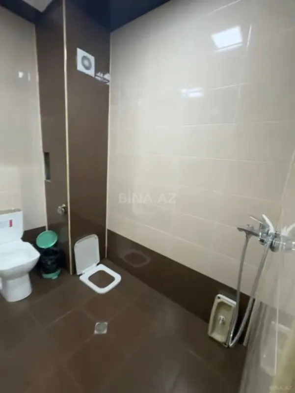 Kirayə verilir 2 otaqlı ofis 83 m²