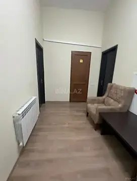 Kirayə verilir 2 otaqlı ofis 83 m²