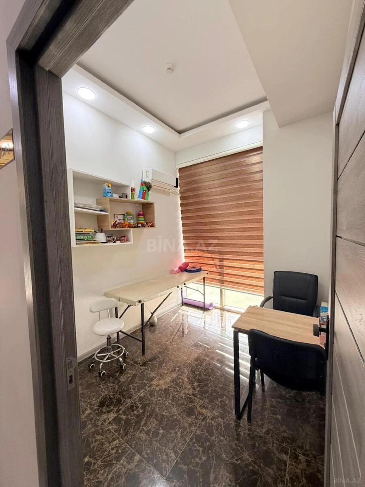 Kirayə verilir 7 otaqlı ofis 120 m²