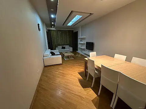 Kirayə verilir 3 otaqlı mənzil 104 m²