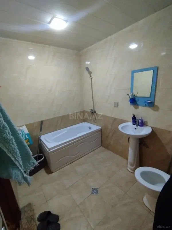 Kirayə verilir 2 otaqlı mənzil 92 m²