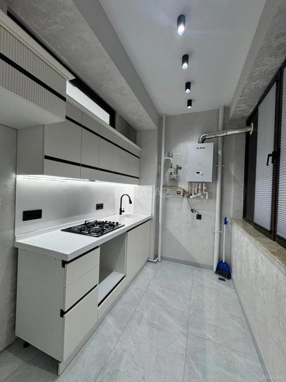 Satılır 2 otaqlı mənzil 55 m²
