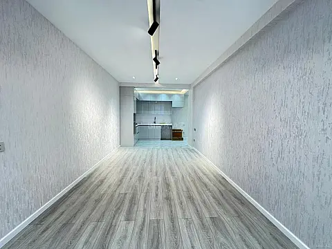 Satılır 2 otaqlı mənzil 76 m²