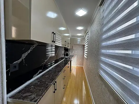 Satılır 3 otaqlı mənzil 65 m²