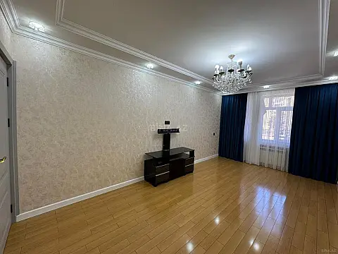Satılır 3 otaqlı mənzil 65 m²