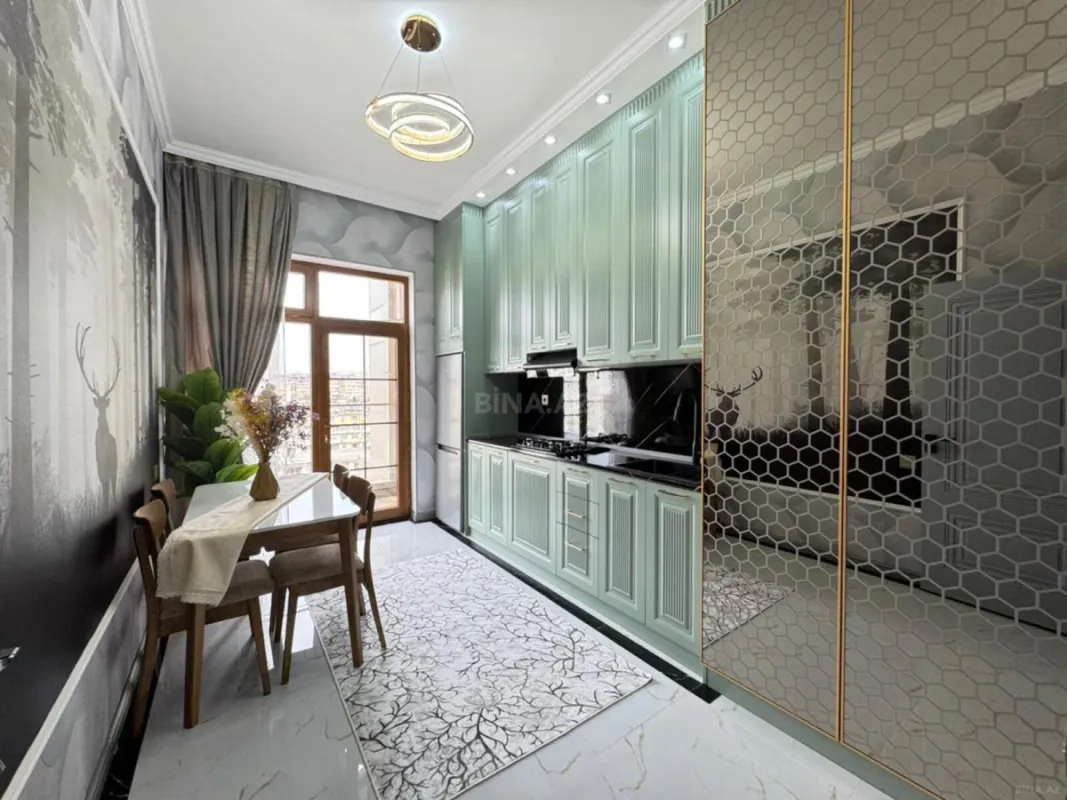 Satılır 3 otaqlı mənzil 106 m²