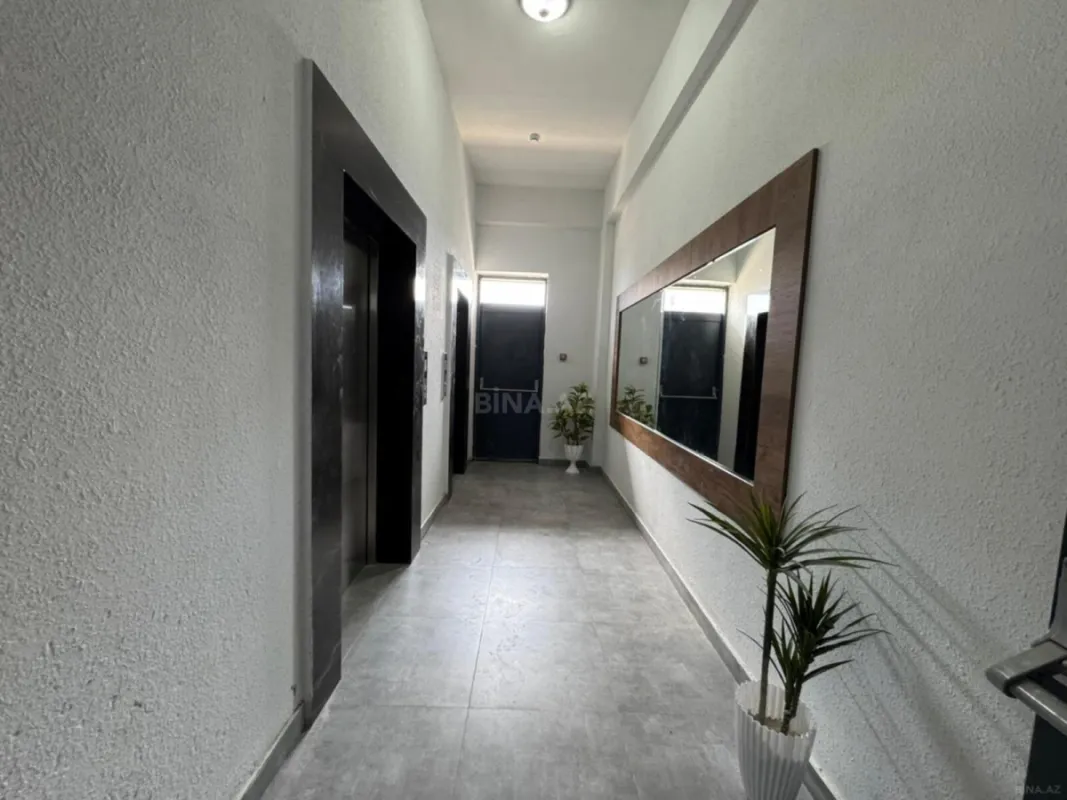 Satılır 3 otaqlı mənzil 106 m²