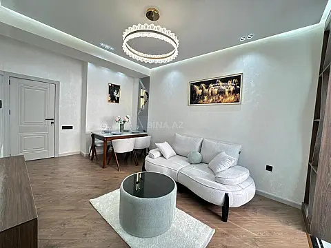 Satılır 3 otaqlı mənzil 68 m²