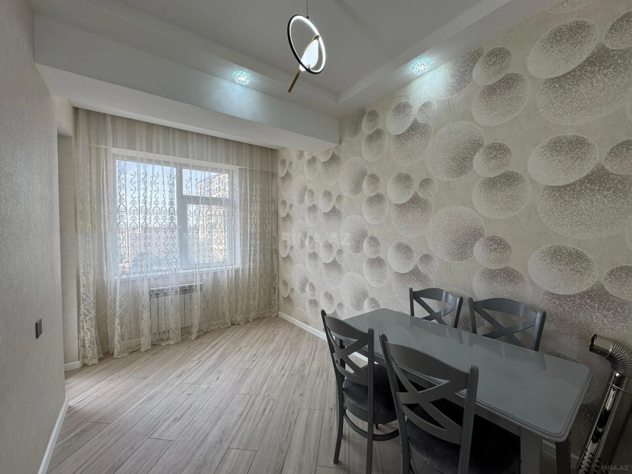 Satılır 3 otaqlı mənzil 80 m²