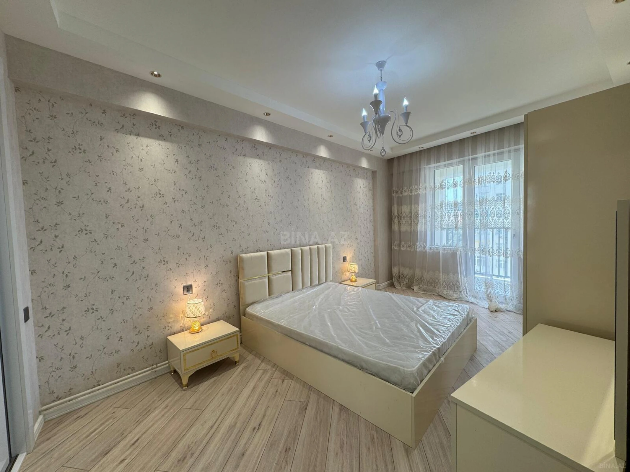Satılır 3 otaqlı mənzil 80 m²