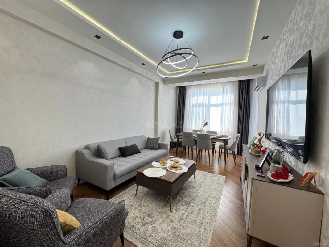 Satılır 3 otaqlı mənzil 97 m²