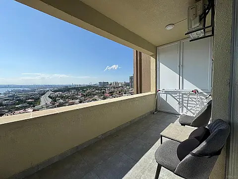 Satılır 3 otaqlı mənzil 97 m²