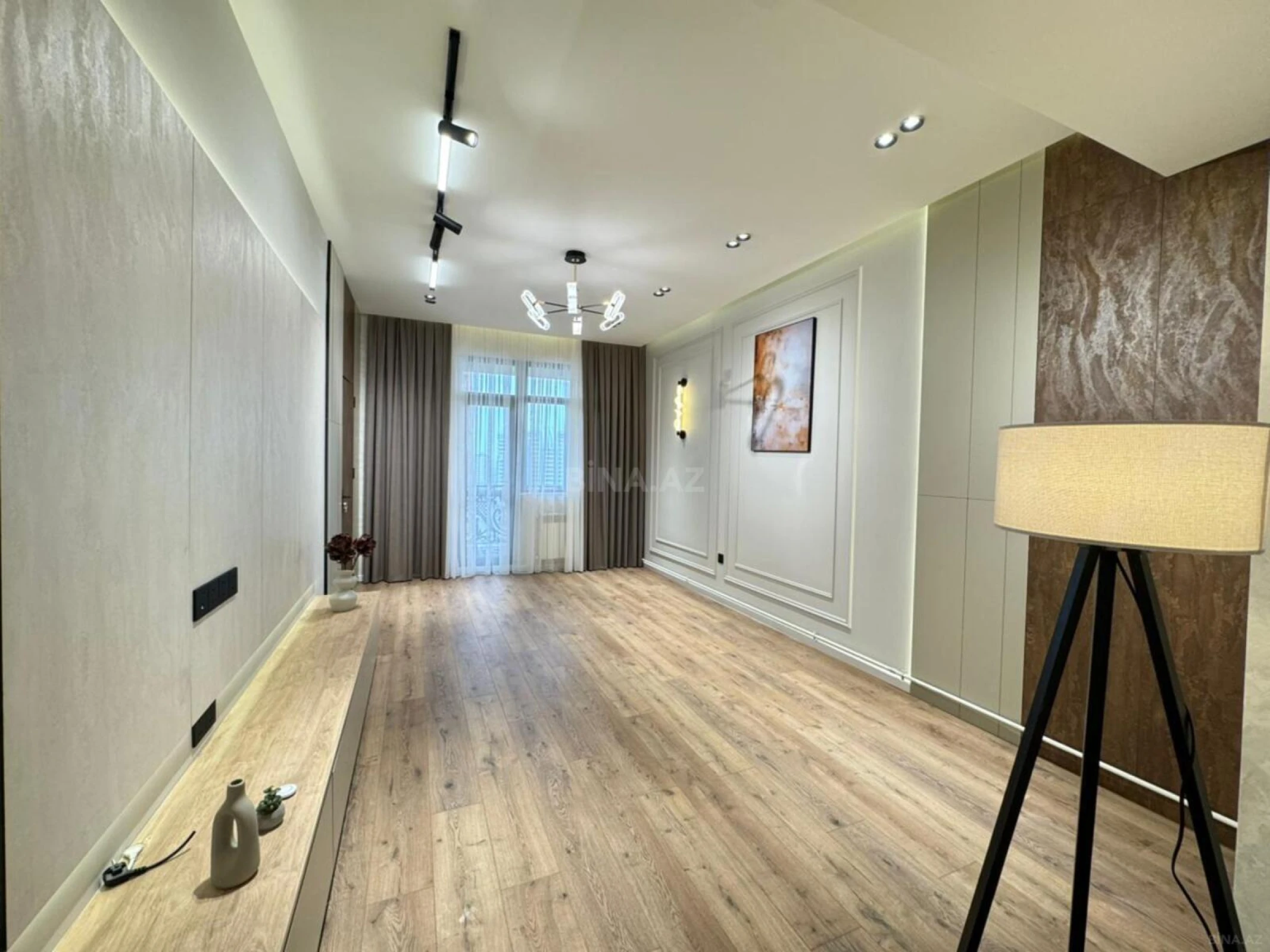 Satılır 3 otaqlı mənzil 85 m²
