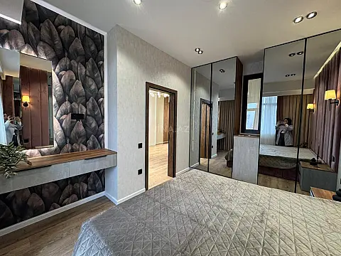 Satılır 3 otaqlı mənzil 85 m²