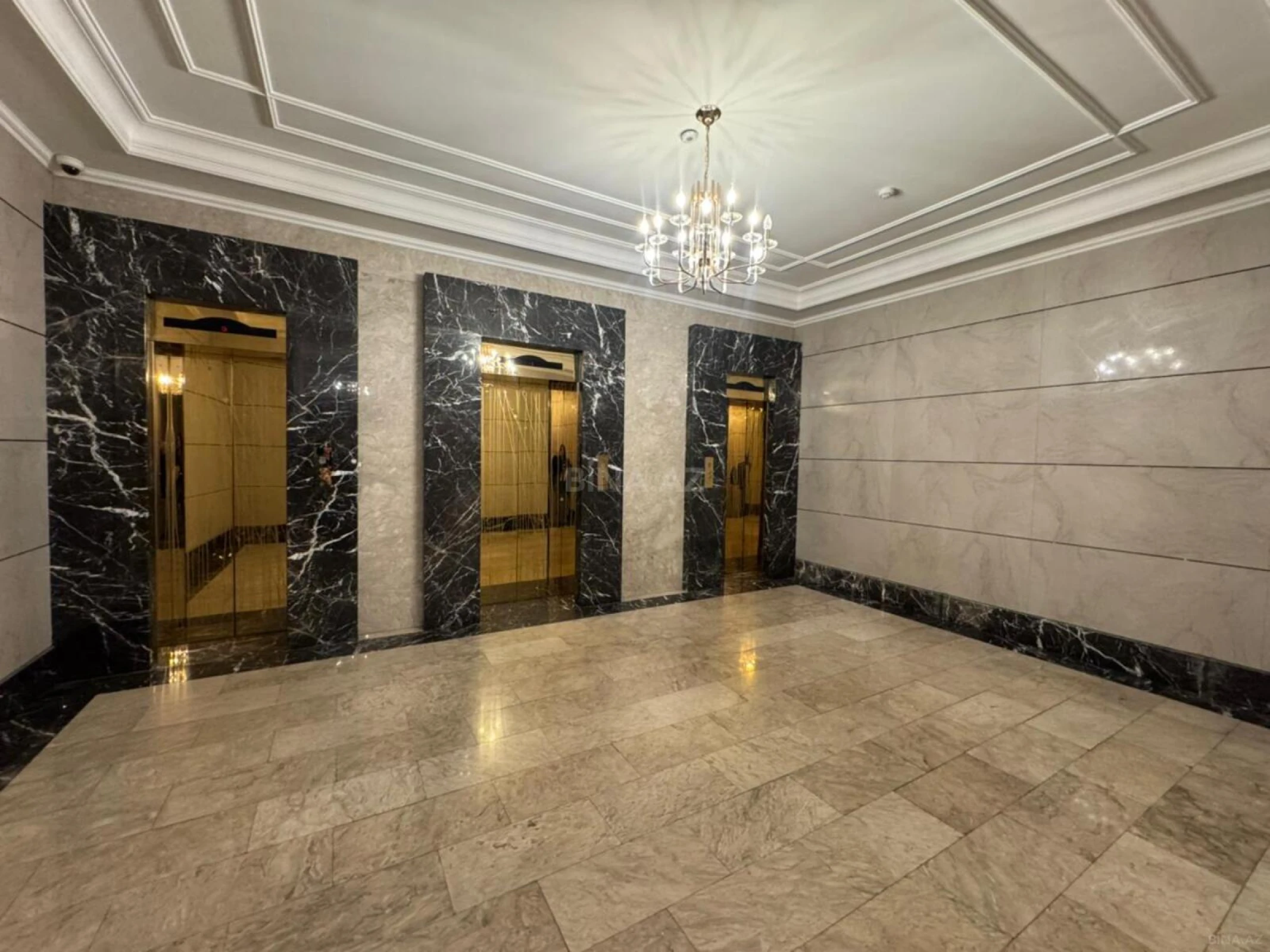 Satılır 3 otaqlı mənzil 85 m²