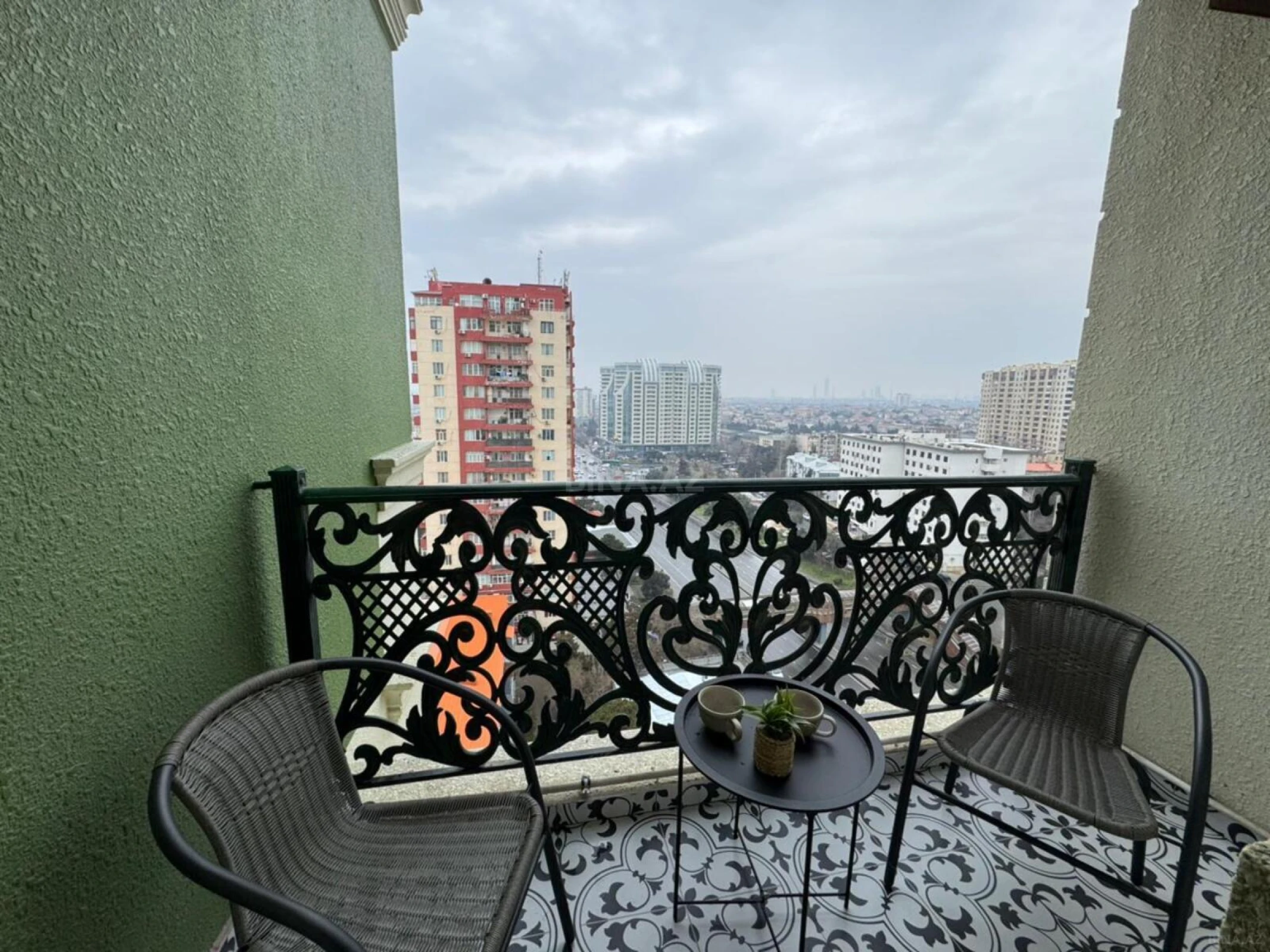 Satılır 3 otaqlı mənzil 85 m²
