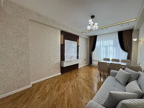 Satılır 2 otaqlı mənzil 90 m²
