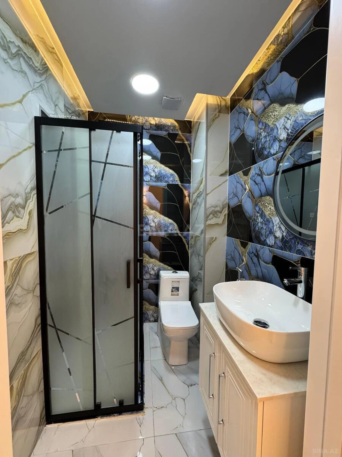 Satılır 2 otaqlı mənzil 90 m²