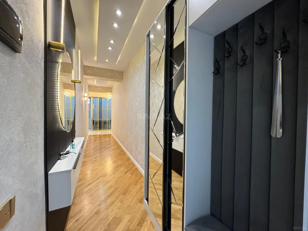 Satılır 2 otaqlı mənzil 90 m²