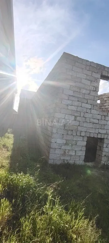 Satılır 4 otaqlı həyət evi 100 m²