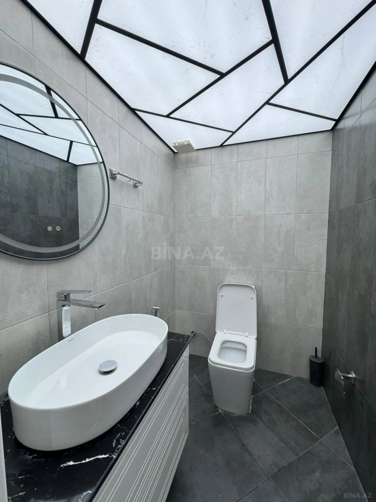 Satılır 2 otaqlı mənzil 90 m²