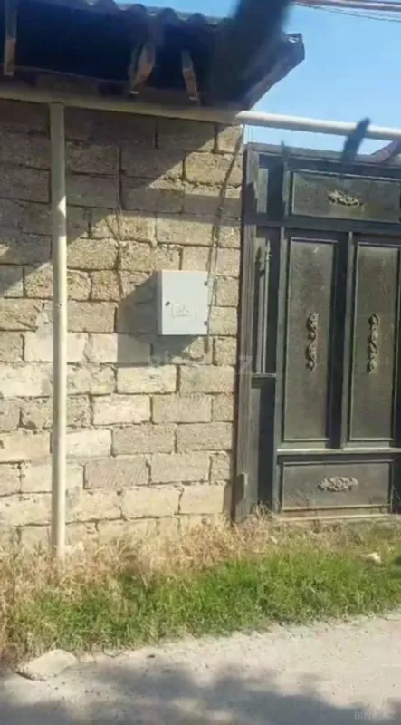 Satılır 4 otaqlı həyət evi 130 m²