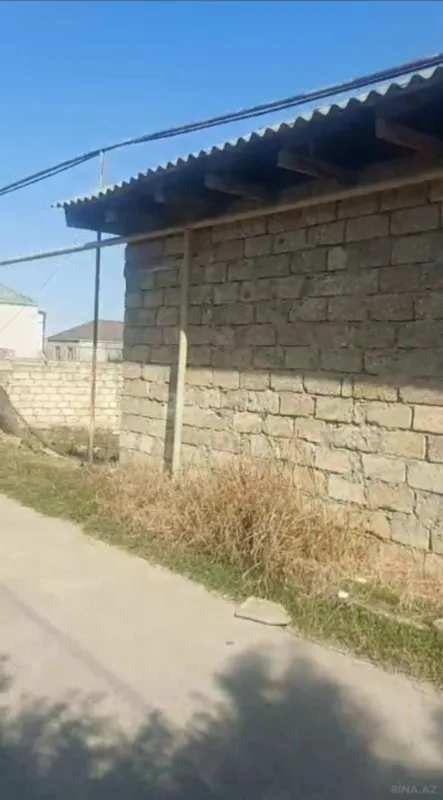 Satılır 4 otaqlı həyət evi 130 m²