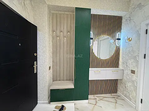 Satılır 2 otaqlı mənzil 78 m²