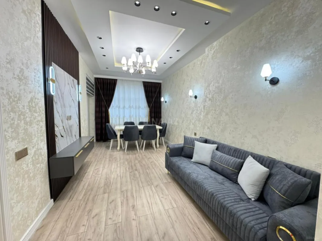Satılır 2 otaqlı mənzil 85 m²
