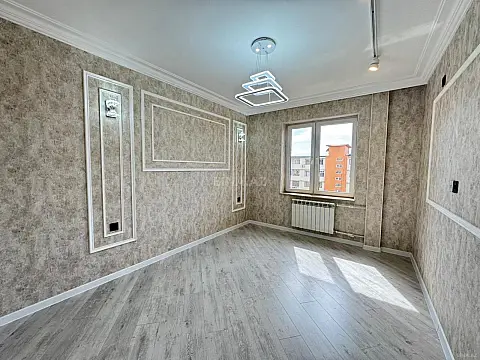 Satılır 4 otaqlı mənzil 75 m²