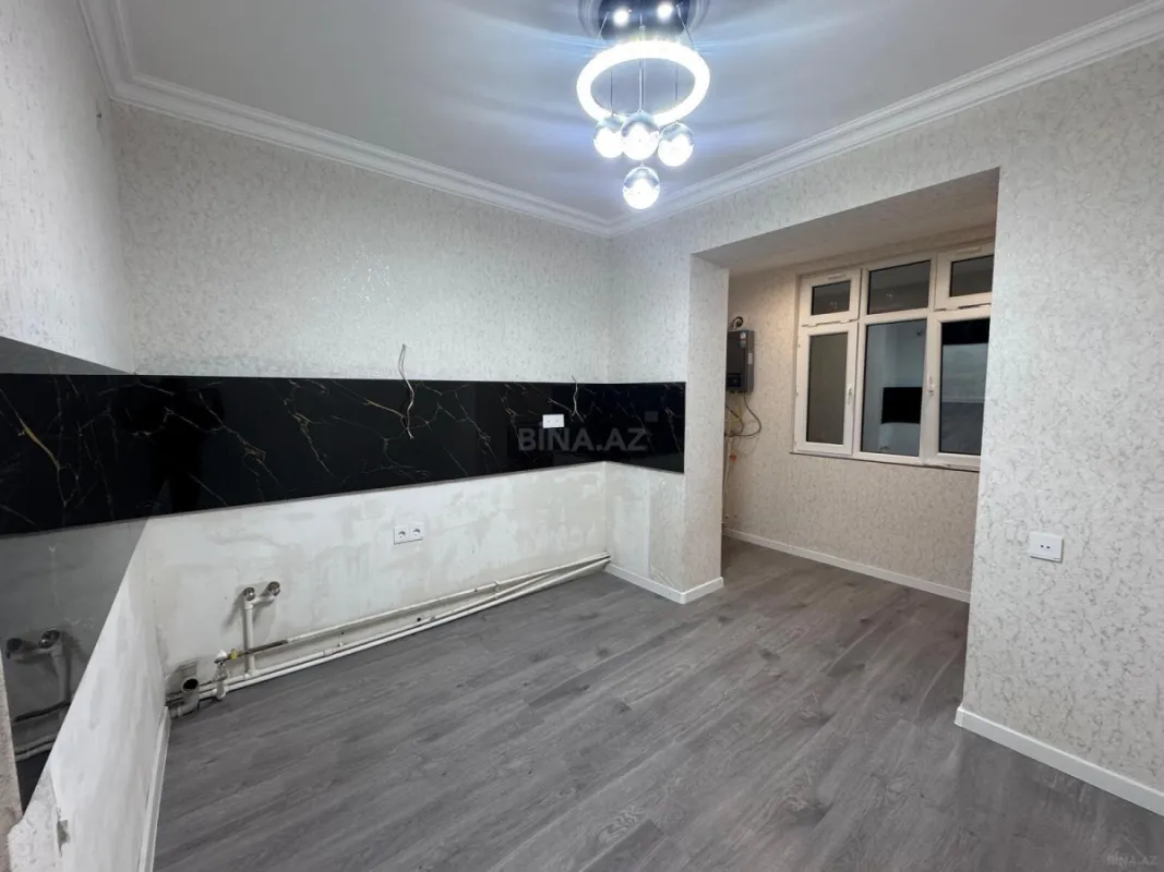 Satılır 3 otaqlı mənzil 75 m²